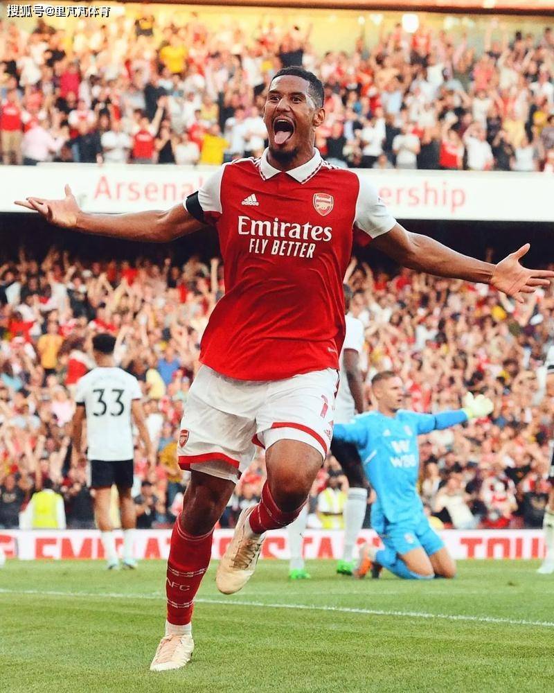 这对么？为防止皇马挖角，阿森纳给主力中后卫开出“天价”续约